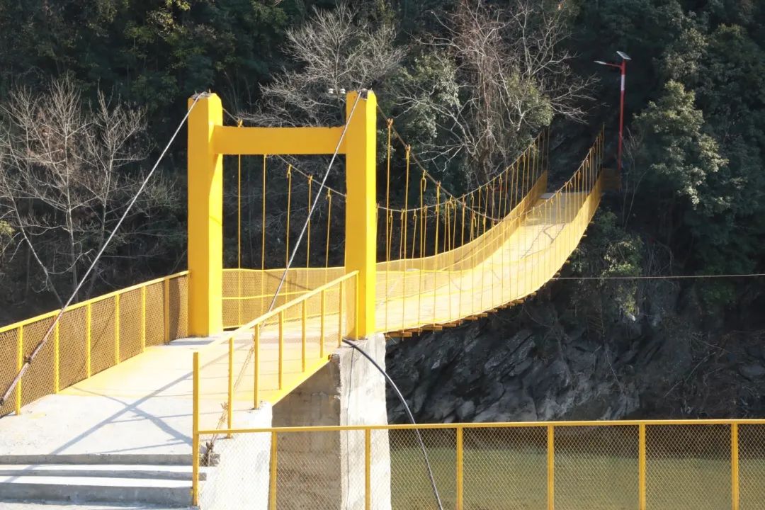 大河镇吊桥.JPG